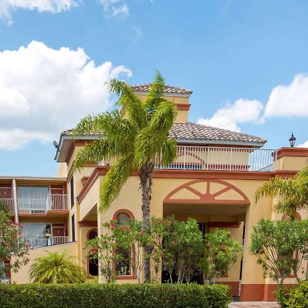 Howard Johnson By Wyndham Tropical Palms Kissimmee Extérieur photo