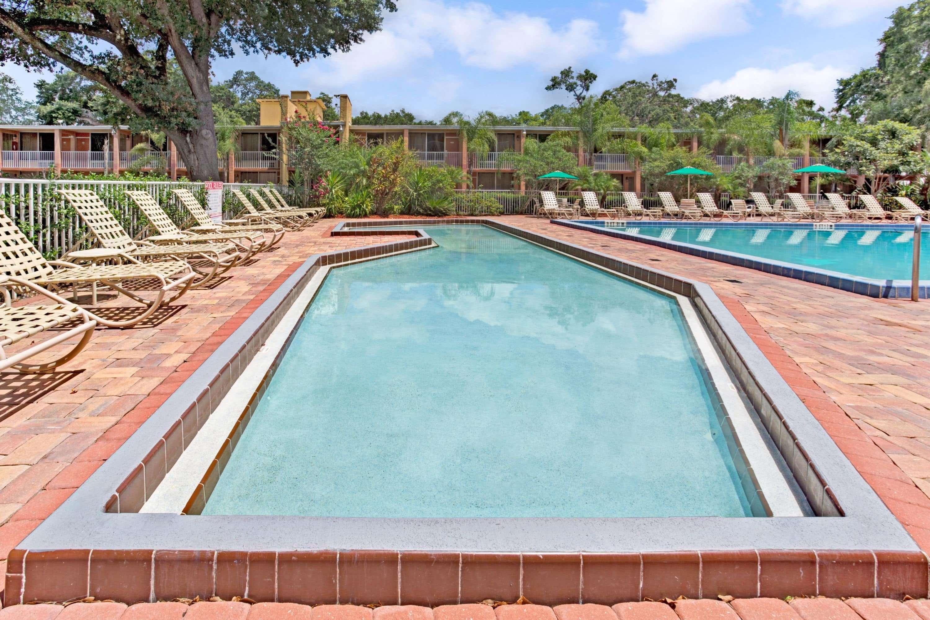 Howard Johnson By Wyndham Tropical Palms Kissimmee Extérieur photo